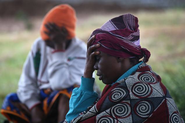 Na Libéria, mulheres esperam para serem atendidas no programa Médicos Sem Fronteiras (MSF), no centro de tratamento de Ebola, na província de Monróvia. O vírus já matou mais de mil pessoas em quatro países africanos desde o início do surto