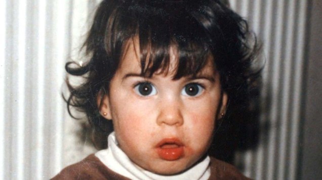 Amy Winehouse com 2 anos de idade em 1985