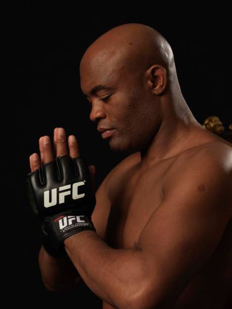 Anderson Silva, campeão do UFC, em sessão de fotos exclusiva para VEJA, em 2012