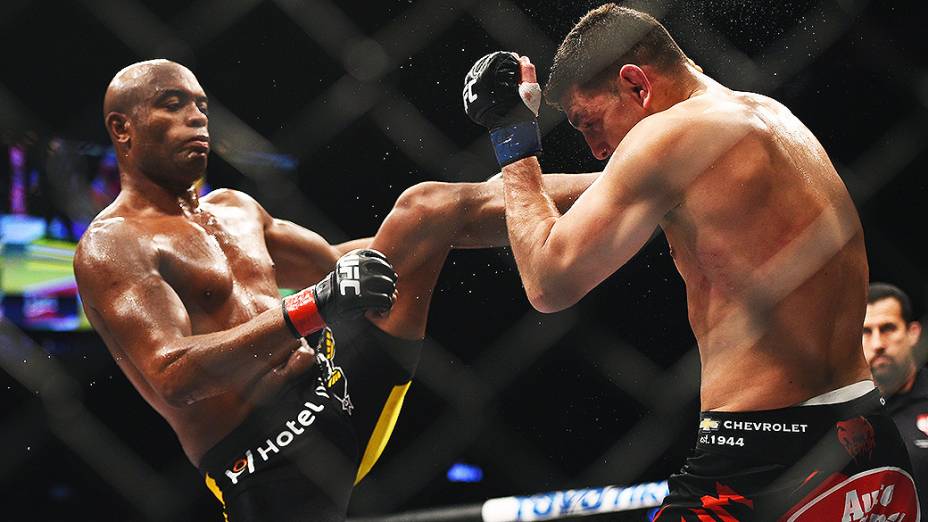 Anderson Silva enfrenta o americano Nick Diaz, na noite deste sábado, em Las Vegas