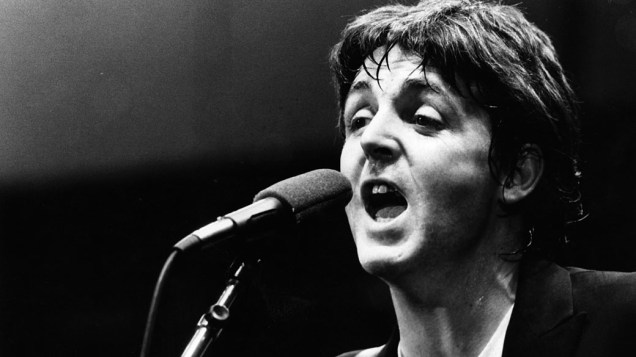 Paul McCartney durante show em 1979
