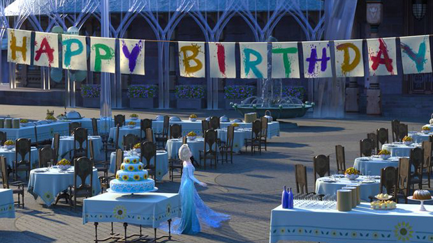 Elsa planeja a festa de aniversário de Anna em Frozen: Febre Congelante