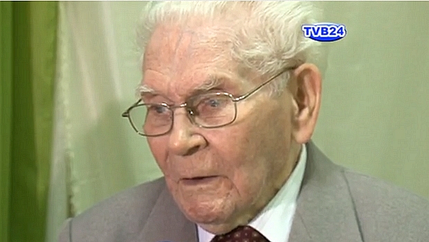 Antoni Dobrowolski, mais velho sobrevivente de Auschwitz morto na Polônia, quando tinha 105 anos