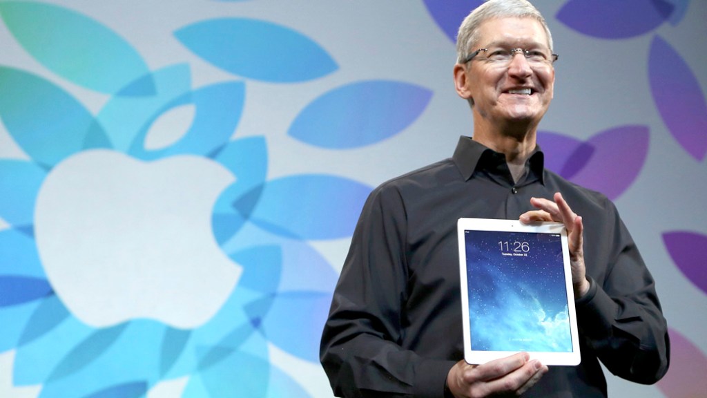 CEO da Apple, Tim Cook apresenta o novo Ipad Air