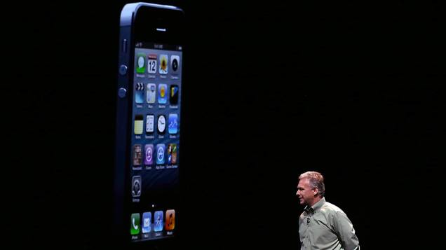  <br><br>  Phill Schiller vice-presidente sênior da Apple durante evento no Yerba Buena Center for Arts, em São Francisco, Califórnia, em que será realizado o anúncio do novo iPhone 5<br><br>