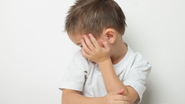 Filhos de pais com mais de 50 anos correm 66% mais risco de autismo, em comparação com pais em seus 20 anos. Mães adolescentes também têm 19% mais probabilidade de terem o transtorno