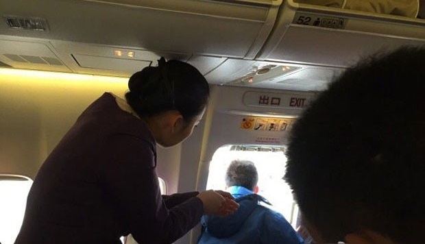Passageiros registraram incidente em avião chinês
