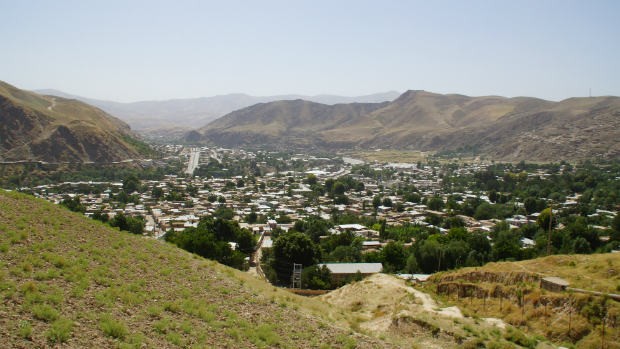 Pequena cidade em Badakhshan, região montanhosa onde ocorreram os delizamentos, no Afeganistão