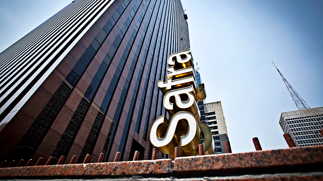 Banco Safra na avenida Paulista em São Paulo