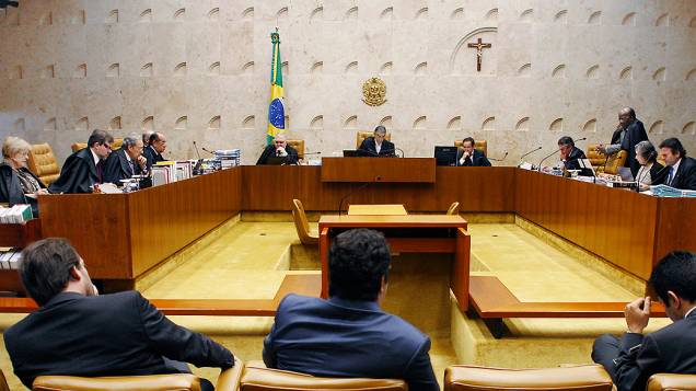 Ministros do Supremo Tribunal Federal (STF) durante sessão do julgamento do mensalão, em 19/09/2012