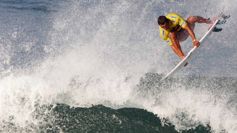 Surfista brasileiro Jadson André durante o Billabong Pro Rio na praia do Arpoador