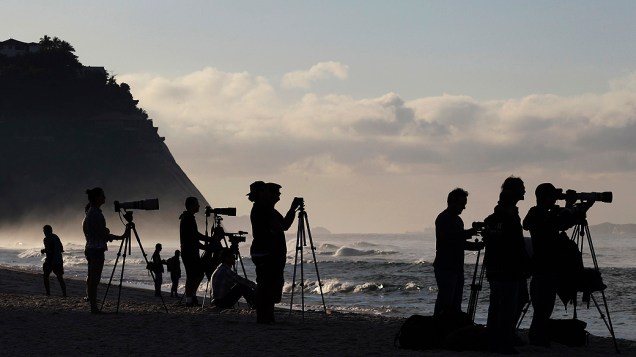 Fotógrafos durante o Billabong Pro Rio, realizado na praia do Arpoador, Rio de Janeiro