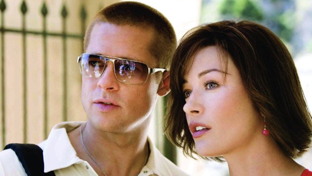 Brad Pitt e Catherine Zeta-Jones em Doze Homens e Outro Segredo, 2004