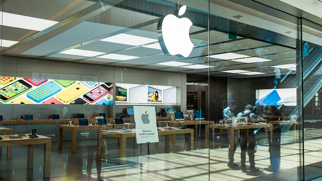A primeira loja da Apple no Brasil será aberta no sábado no Shopping Village Mall, no Rio