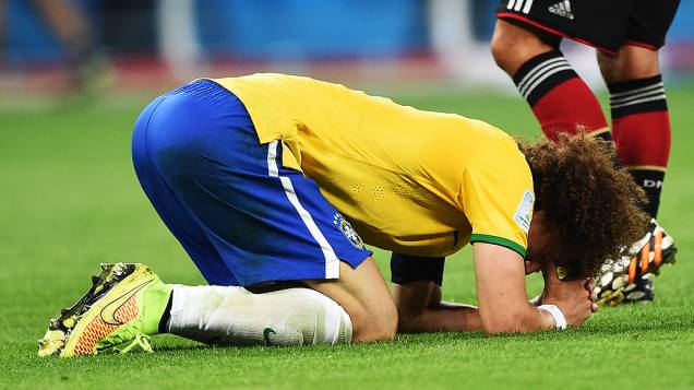 David Luiz lamenta derrota do Brasil para a Alemanha