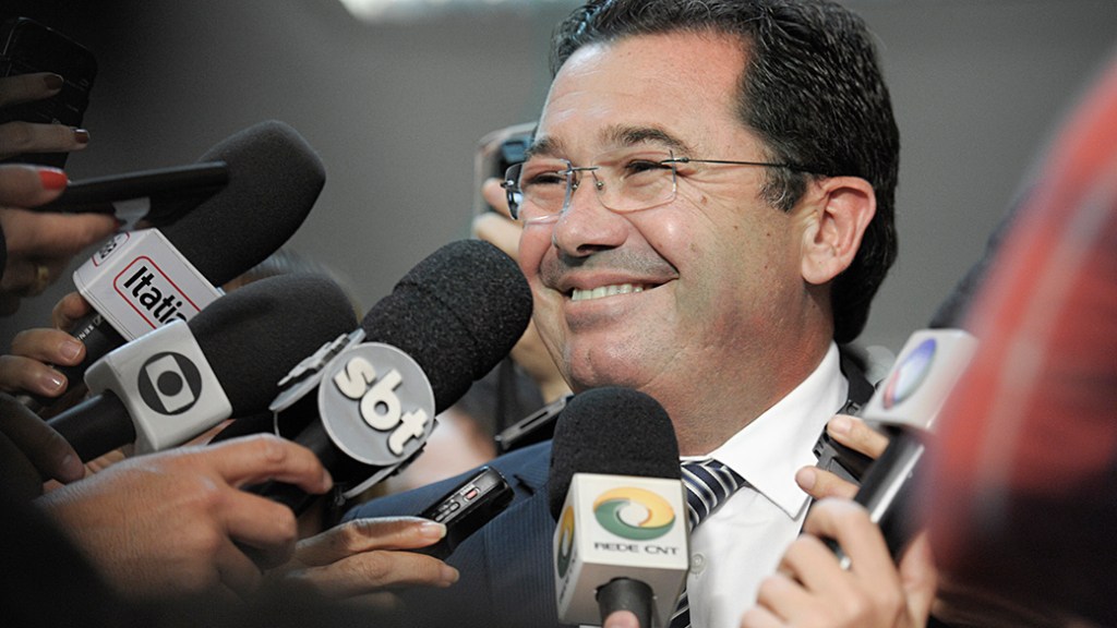 Senador Vital do Rêgo (PMDB-PB) concede entrevista após ser eleito presidente da CPI da Petrobras - (14/05/2014)