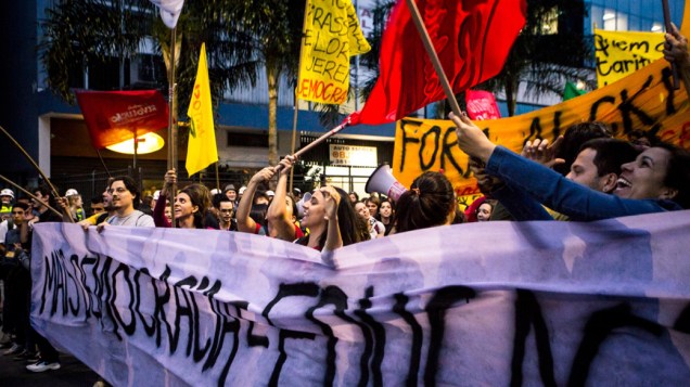 Protesto “Um Milhão pela Educação!” contra a política de educação do governo de São Paulo, nesta terça-feira (15)