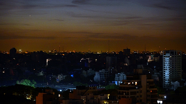 Apagão deixa parte de Buenos Aires às escuras