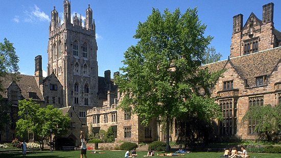 Universidade Yale, nos Estados Unidos - 10º lugar no ranking de reputação da revista THE