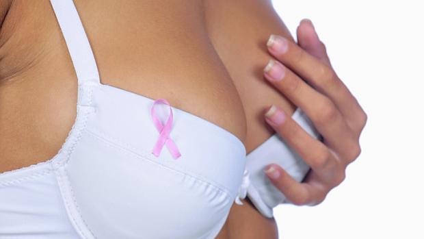 Câncer de mama: o tecido dos seios é de dois a três anos mais velho do que o do resto do corpo Descoberta pode ajudar a explicar porque o câncer de mama é o mais comum entre as mulheres.