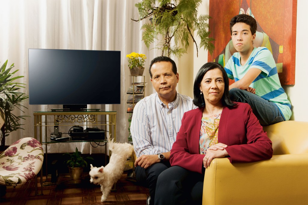 Em todo o país, 65,1 milhões de domicílios particulares permanentes possuíam televisão em 2014