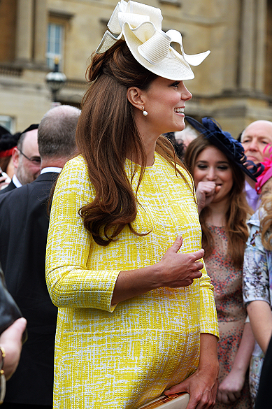 Kate Middleton não deixou de ser fashion, mesmo grávida