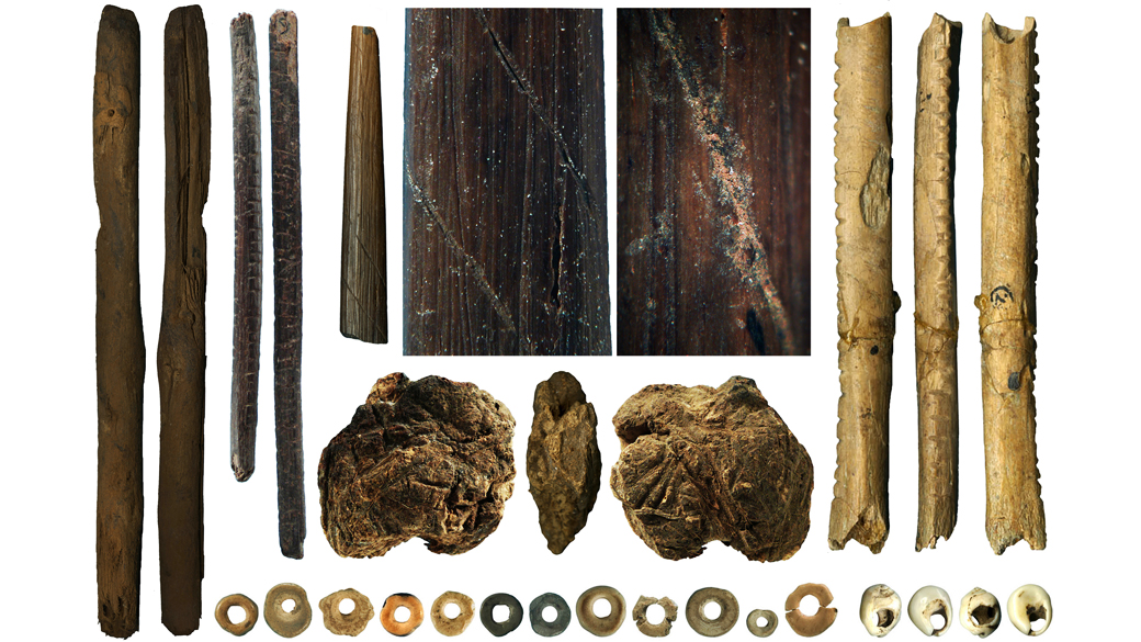 Artefatos encontrados na caverna Border, na África do Sul