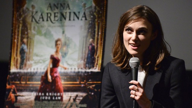 Keira Knightley em coletiva do filme Anna Karenina em 2012