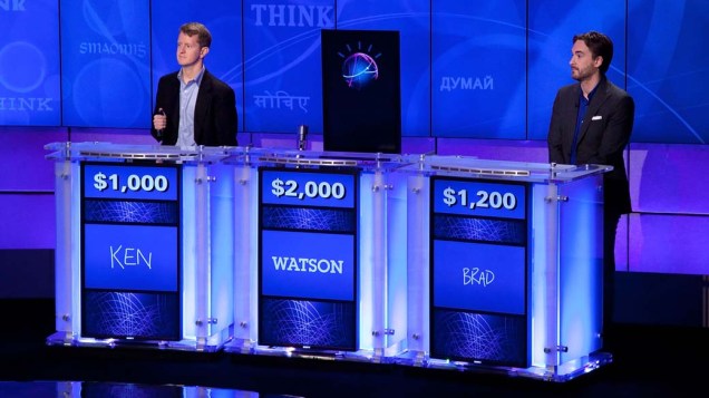 2011 - O supercomputador Watson vence o campeonato americano Jeopardy! O Watson pode detectar nuances nas palavras, ironia e enigmas – e inspira novos campos de pesquisa e inteligência artificial