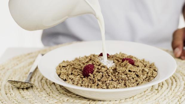 Café da manhã: a ingestão de cereais integrais todos os dias ajuda o organismo a controlar os níveis da pressão arterial