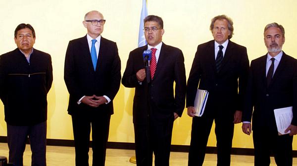 Os chanceleres David Choquehuanca (Bolívia), Héctor Timerman (Argentina), Elías Jaua (Venezuela), Luis Almagro (Uruguai) e Antonio Patriota (Brasil) após reunião com o secretário-geral da ONU