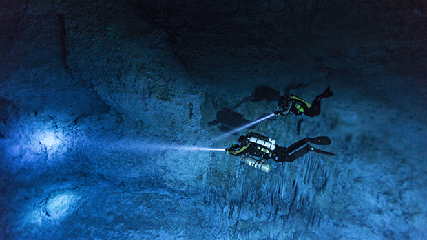 Caverna onde foi encontrado o esqueleto de Naia, co 12.000 anos de idade
