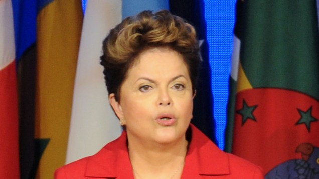 Presidente Dilma Roussef faz discurso de boas-vindas durante a cerimônia de abertura da Rio+20 para os chefes de estado