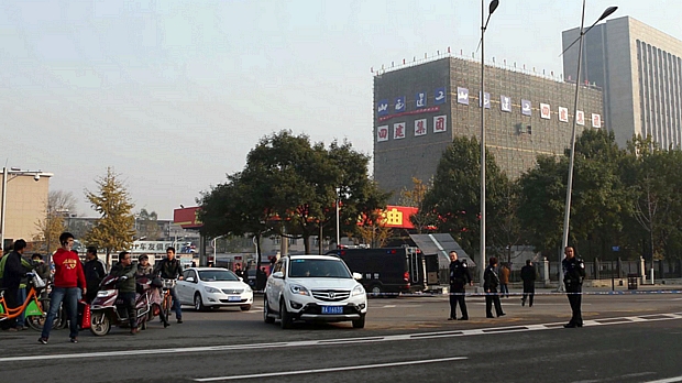 Polícia chinesa isola local de atentado na cidade de Taiyuan, no centro do país