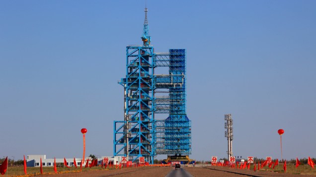 <p>Módulo experimental da primeira estação espacial chinesa, Tiangong-1, que será lançado nesta quinta-feira na província de Gansu, China</p>