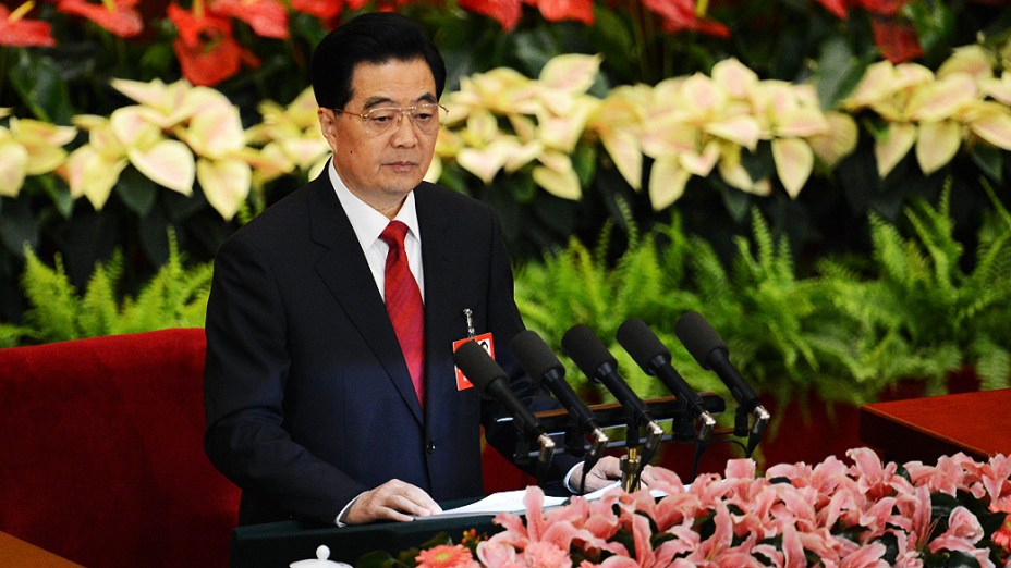 O presidente chinês, Hu Jintao, discursa na abertura do 18º Congresso do Partido Comunista no Grande Salão do Povo, em Pequim