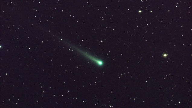 <p>Imagem capturada pela Nasa mostra o cometa ISON a 97 milhões de milhas da Terra</p>