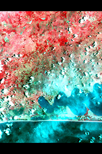 O CBERS-4 viaja a 4,2 quilômetros por segundo e dá uma volta completa na Terra a cada 100 minutos