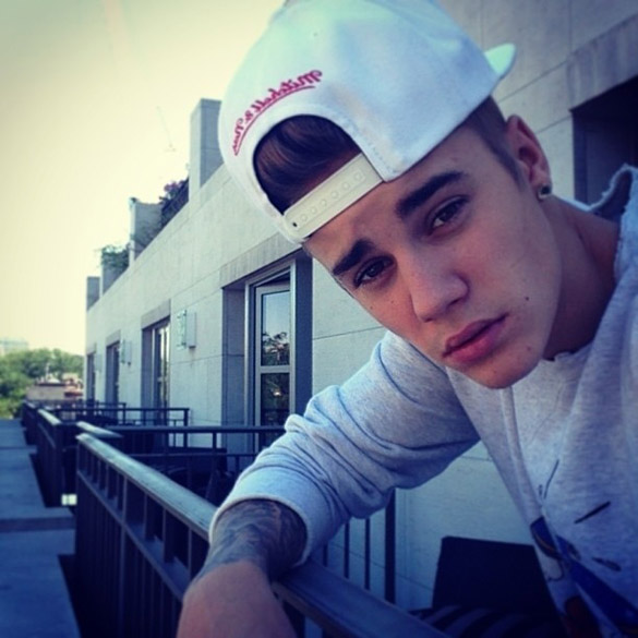 Autorretratos é uma das marcas de Justin Bieber nas redes sociais