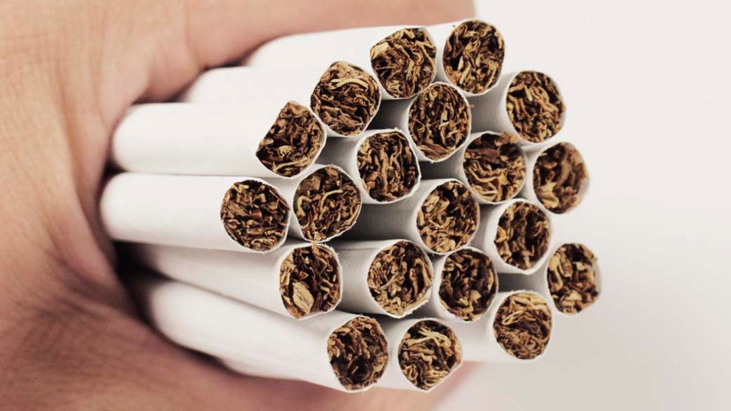 Fumantes que têm determinada variação genética fumam um cigarro a mais ao dia