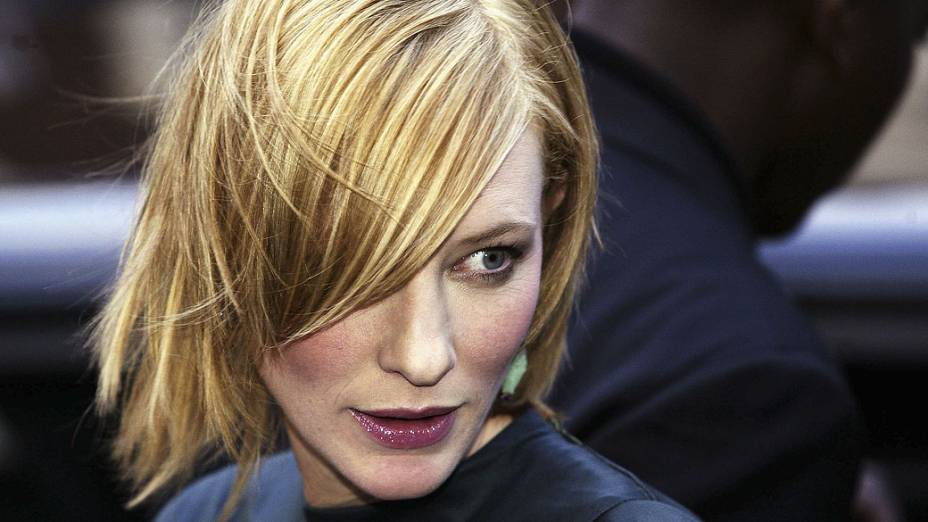 Cate Blanchett no lançamento do filme O Custo da Coragem, em 2003