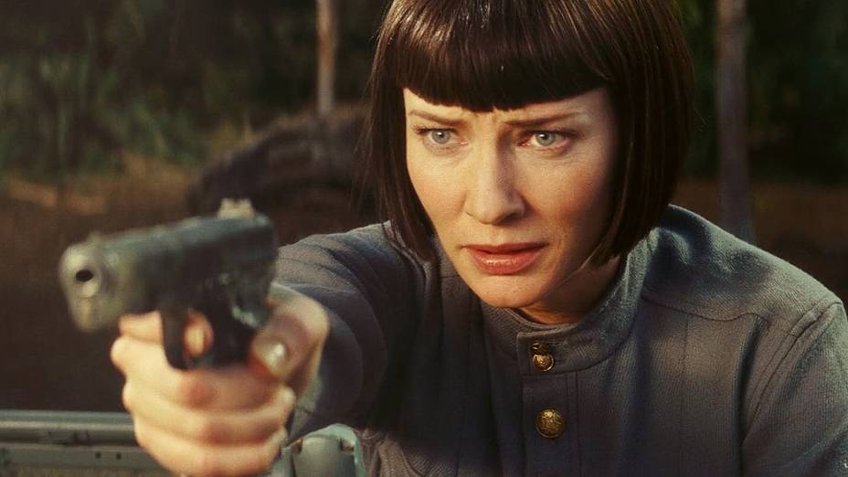 Cate Blanchett no filme Indiana Jones e o Reino da Caveira de Cristal