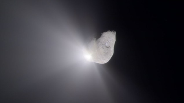 Cometa Tempel 1, após o impacto com um projétil lançado pela sonda espacial Impacto Profundo (Deep Impact). As imagens foram feitas por essa sonda, em julho de 2005.