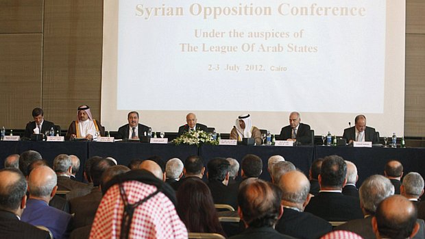 Liga Árabe conversa com a oposição síria no Cairo