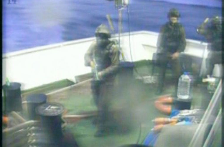 A emissora também registrou o momento em que a tropa Israelense invadiu o barco da Frota da Liberdade.