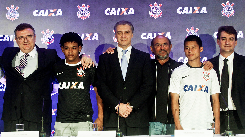 O Corinthians apresentou nesta terça-feira pela manhã, no Museu do Futebol, em São Paulo, seu novo patrocinador principal, a Caixa Econômica Federal