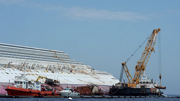 Costa Concordia seis meses depois do naufrágio que deixou 32 mortos