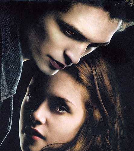 Se os carinhos entre o casal ultrapassassem um beijo, Bella também se tornaria uma morta-viva.