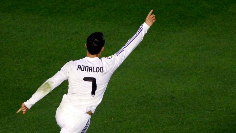 Cristiano Ronaldo comemora gol na partida entre Real Madrid e Barcelona pela Copa do Rei, Valência