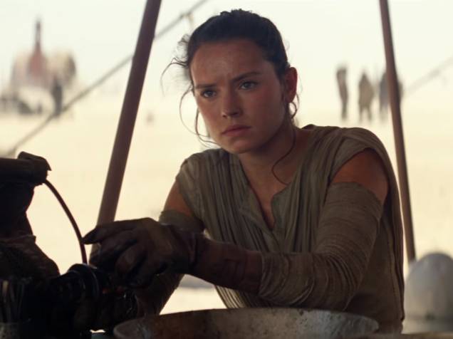 Daisy Ridley como Rey em Star Wars - O Despertar da Força